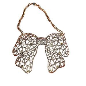 2/$10 Beautiful unique bow Necklace